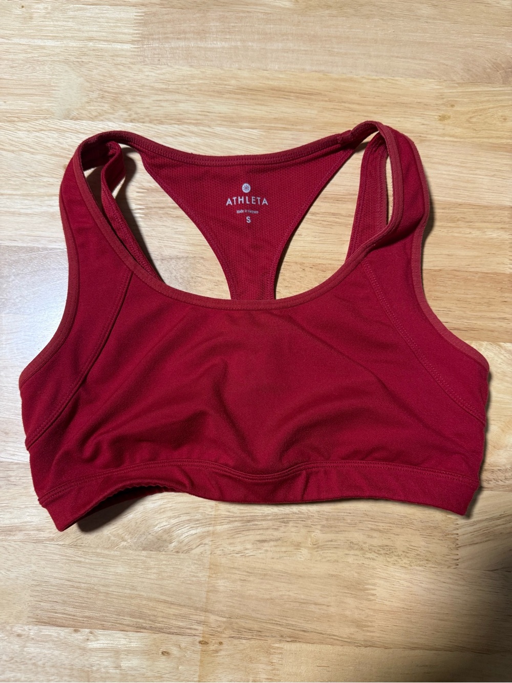 Athleta Women’s Red Racerback Sports Bra Size Small Athletic Workout Activewear